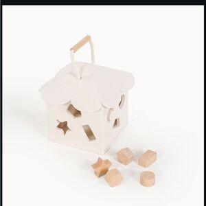 Gather Shape Sorter